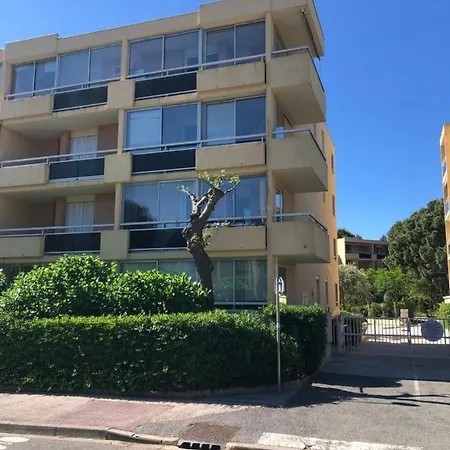 Διαμέρισμα A La Faviere 2 Etoiles